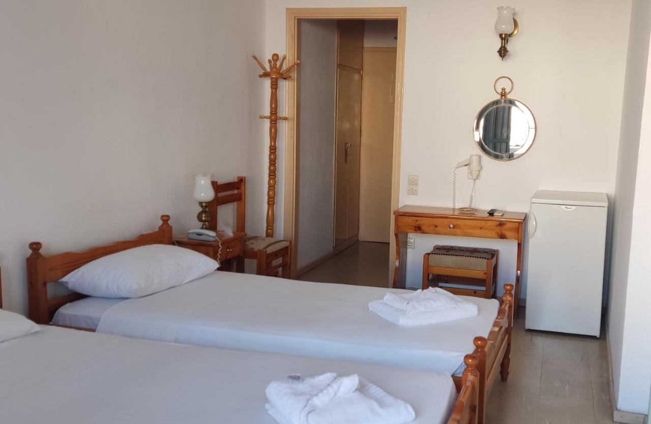 Hotel Ilion Petra  Esterno foto