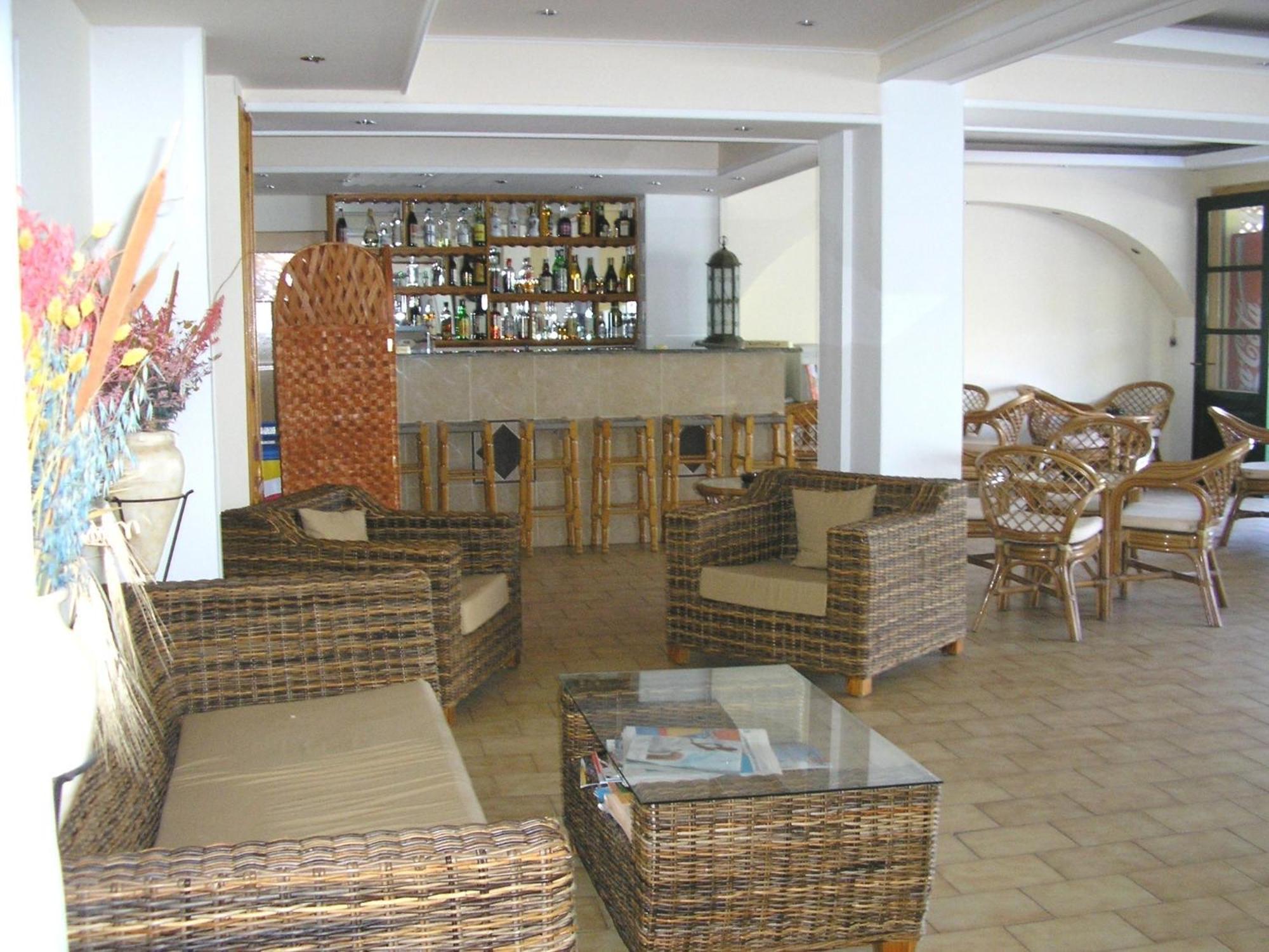 Hotel Ilion Petra  Esterno foto